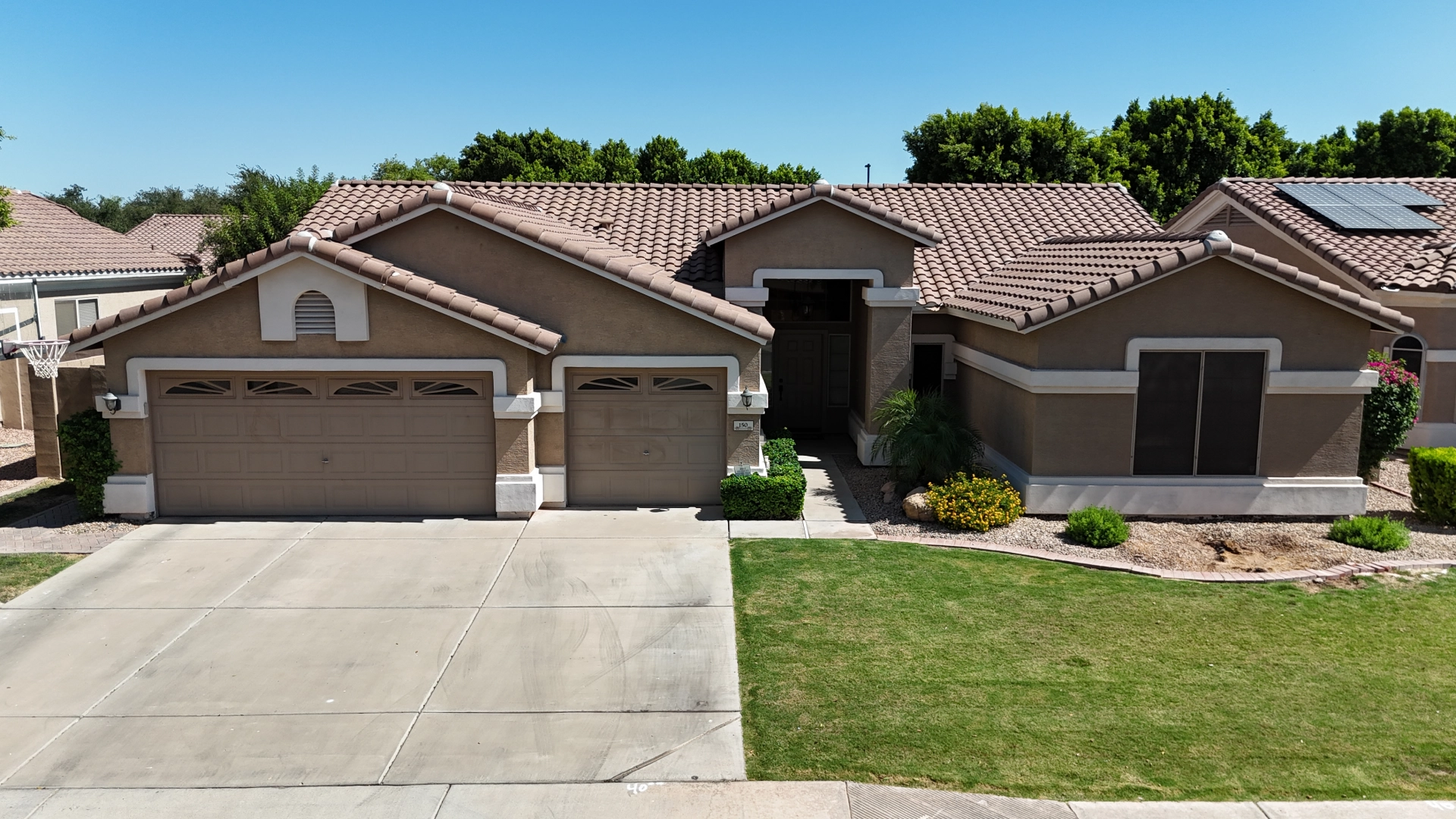 Roofing services in Goodyear Arizona
