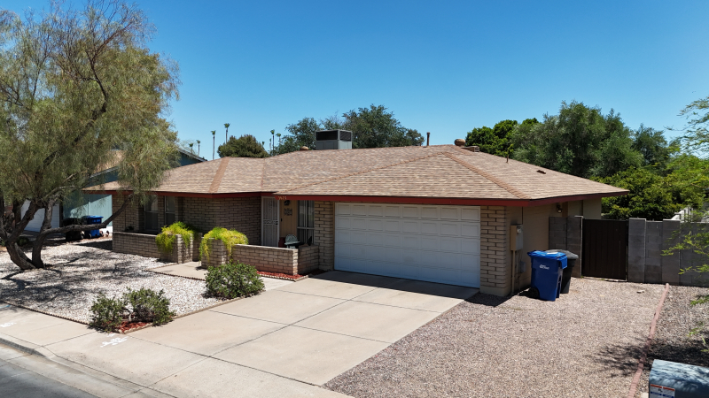 Suburban home with roof view in Gilbert Arizona