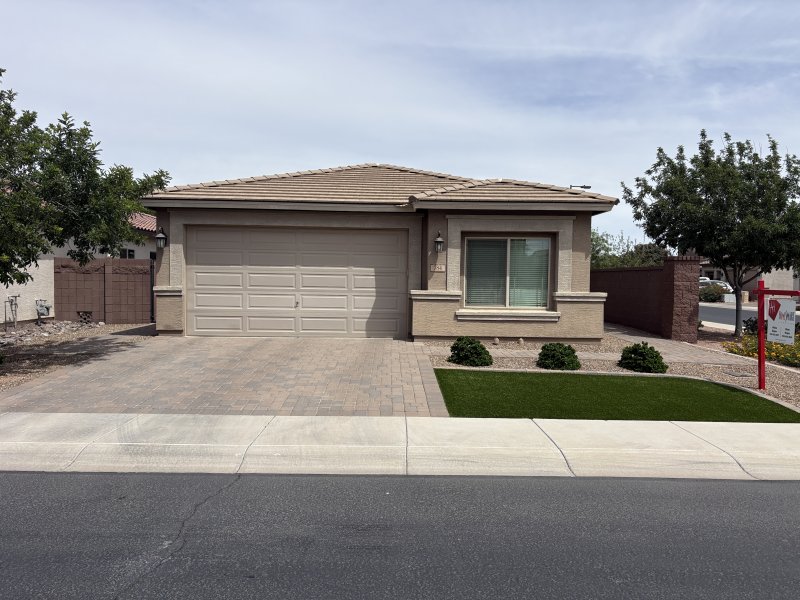Arizona home roofing in Anthem